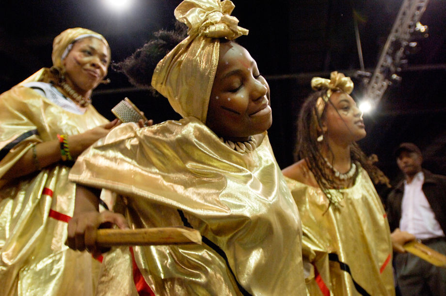 2006